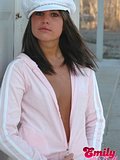 emily_prd_015_020.jpg